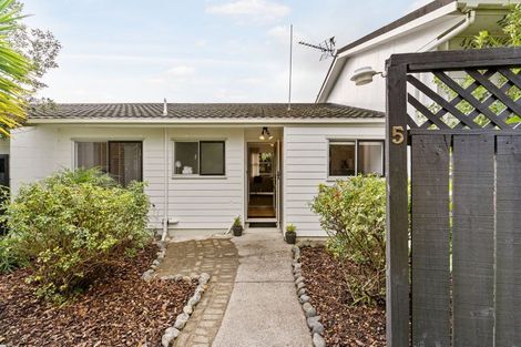 Photo of property in 5/103 Seymour Road, Sunnyvale, Auckland, 0612