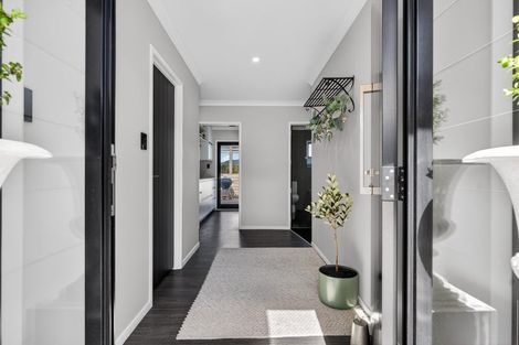 Photo of property in 3 Bickerstaffe Road, Maungaturoto, 0520