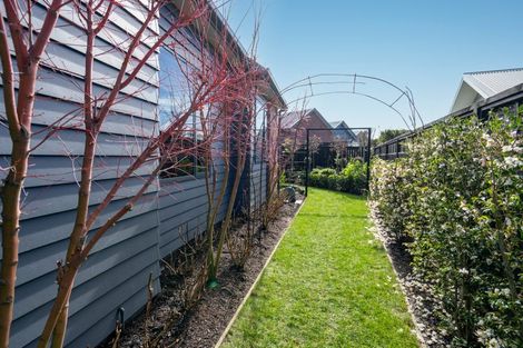 Photo of property in 22 Jarrett Terrace, Leamington, Cambridge, 3432