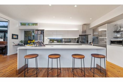 Photo of property in 21 London Street, Richmond, Christchurch, 8013