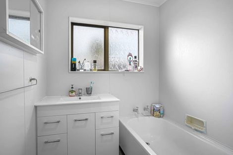 Photo of property in 1 Cambria Street, The Wood, Nelson, 7010