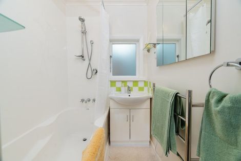 Photo of property in 4 Glen Road, Mornington, Dunedin, 9011