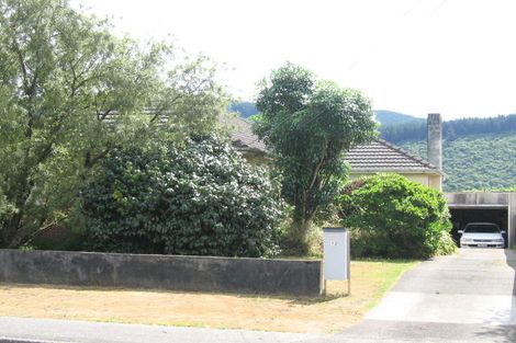Photo of property in 12 Courtenay Road, Heretaunga, Upper Hutt, 5018