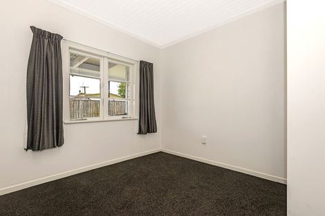 Photo of property in 4 Root Street, Gisborne, 4010