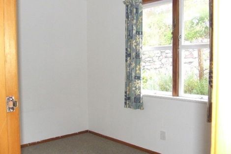 Photo of property in 46 Halifax Street, Kingston, Wellington, 6021