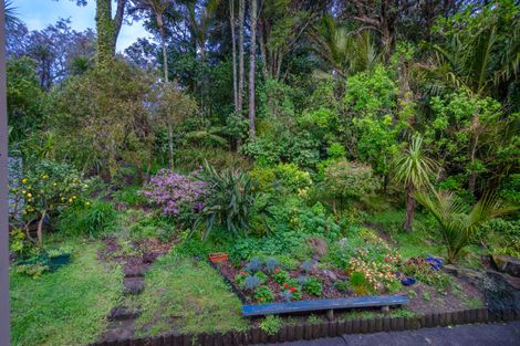 Photo of property in 94 Hinau Road, Waimauku, 0881