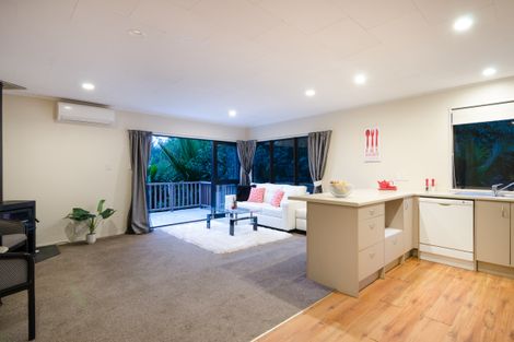 Photo of property in 94 Hinau Road, Waimauku, 0881