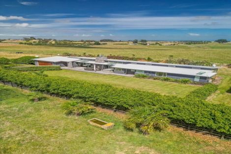 Photo of property in 106b Watt Livingstone Road, Westmere, Whanganui, 4574