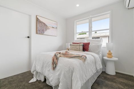 Photo of property in 8 Brightwell Street, Papakura, 2110