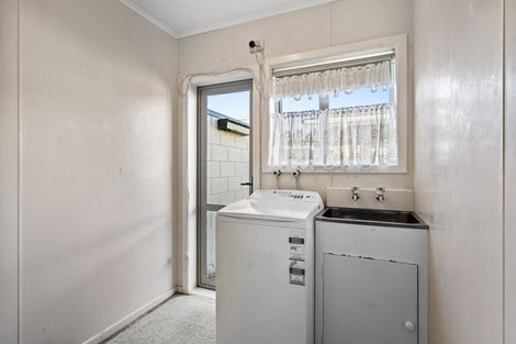 Photo of property in 143/2 Lemon Street, Strandon, New Plymouth, 4312