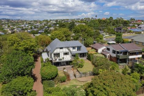 Photo of property in 58 Cockle Bay Road, Cockle Bay, Auckland, 2014