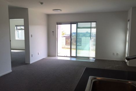 Photo of property in 1 Henriette Place, The Gardens, Auckland, 2105