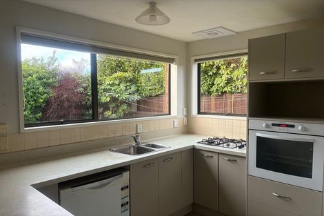 Photo of property in 24 Lodge Place, Ilam, Christchurch, 8041