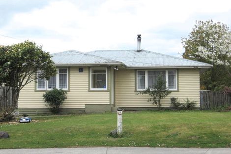 Photo of property in 63 Corlett Street, Utuhina, Rotorua, 3015