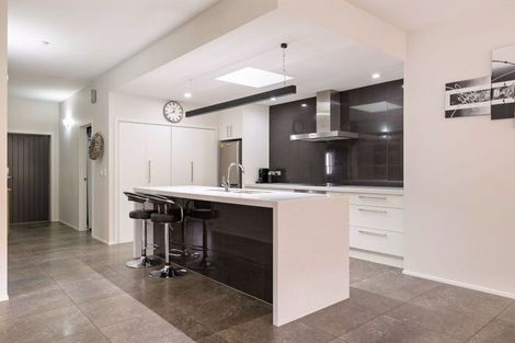 Photo of property in 2 Innes Place, Arrowtown, 9302