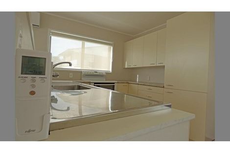 Photo of property in 24 Alton Avenue, Hillcrest, Auckland, 0627