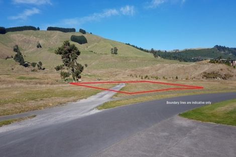 Photo of property in 16 The Fairways, Kinloch, Taupo, 3377