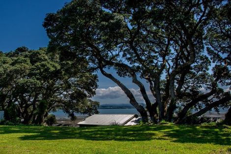 Photo of property in 143a Torkar Road, Clarks Beach, 2122