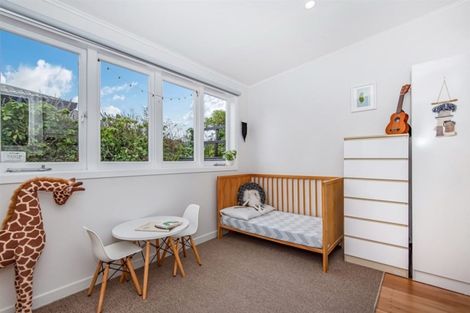 Photo of property in 1/10 Coronation Street, Belmont, Auckland, 0622