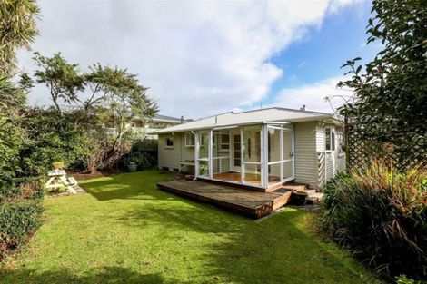 Photo of property in 28 Rosendale Avenue, Spotswood, New Plymouth, 4310
