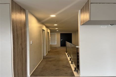 Photo of property in 8 Puhakehake Place, Flat Bush, Auckland, 2019