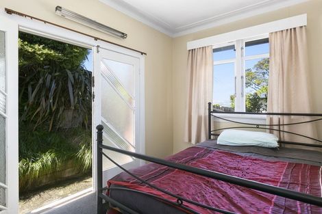 Photo of property in 10 Melrose Street, Roslyn, Dunedin, 9010