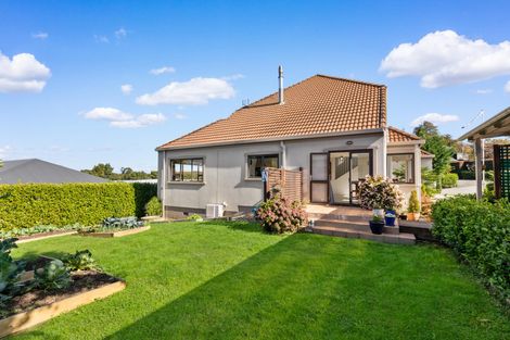 Photo of property in 28 Riverview Road, Huntly, 3700