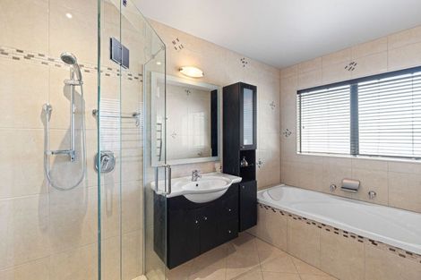 Photo of property in 14 Titter Place, Springvale, Whanganui, 4501