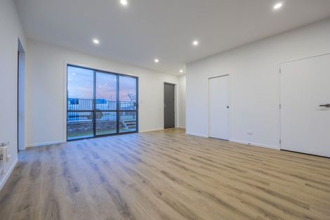 Photo of property in 30 Whakato Avenue, Kumeu, 0810