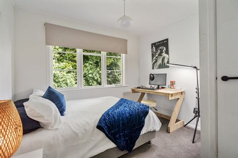 Photo of property in 2a Helga Crescent, Te Atatu Peninsula, Auckland, 0610