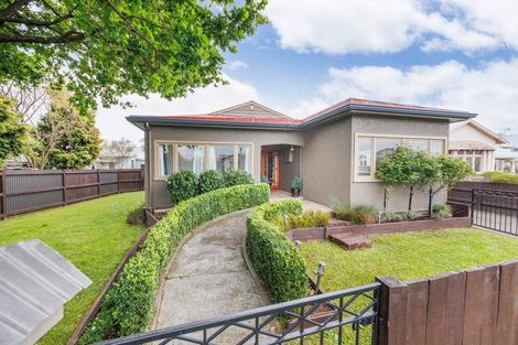 Photo of property in 9 Rosalie Terrace, Kelvin Grove, Palmerston North, 4414