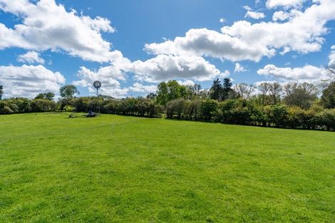 Photo of property in 172 Foster Road, Temple View, Hamilton, 3290