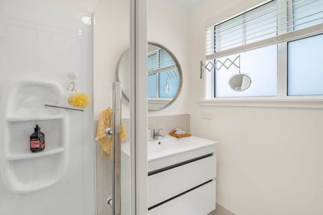 Photo of property in 22 Camellia Avenue, Aramoho, Whanganui, 4500