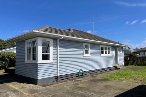 Photo of property in 7 Christmas Road, Manurewa, Auckland, 2102