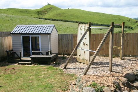 Photo of property in 693 Bird Road, Pukengahu, Stratford, 4393