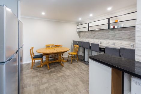 Photo of property in 52 Dillons Point Road, Islington, Blenheim, 7201