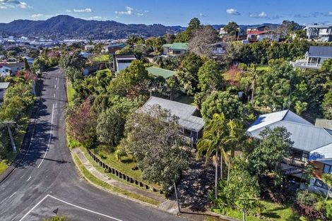 Photo of property in 53 Hilltop Avenue, Morningside, Whangarei, 0110