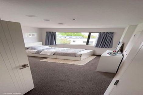 Photo of property in 17 Waru Lane, Te Atatu Peninsula, Auckland, 0610