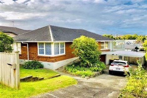 Photo of property in 7 Corunna Road, Milford, Auckland, 0620