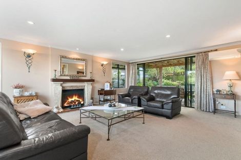 Photo of property in 39 Regency Park Drive, Gulf Harbour, Whangaparaoa, 0930