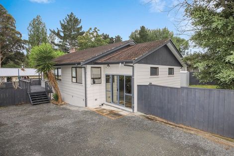 Photo of property in 18 Manor Place, Bader, Hamilton, 3206