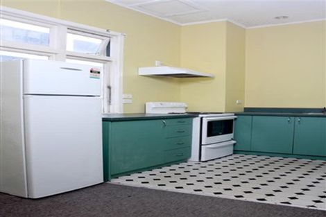 Photo of property in 53b Cambridge Terrace, Waiwhetu, Lower Hutt, 5010