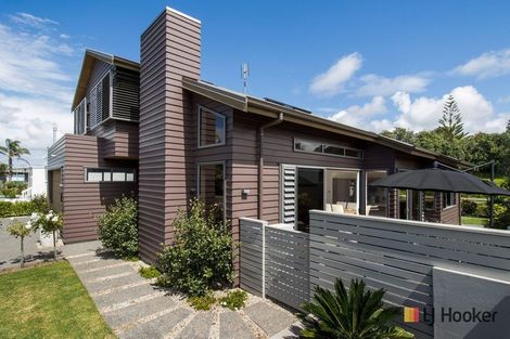 Photo of property in 5 Ian Place, Waihi Beach, 3611