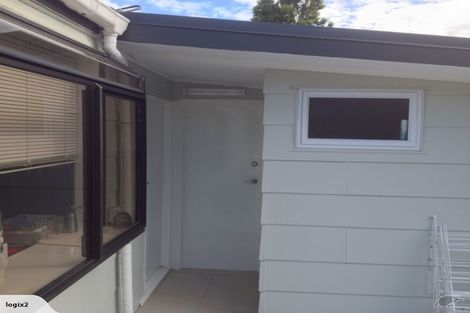 Photo of property in 11 Opal Avenue, Pakuranga, Auckland, 2010