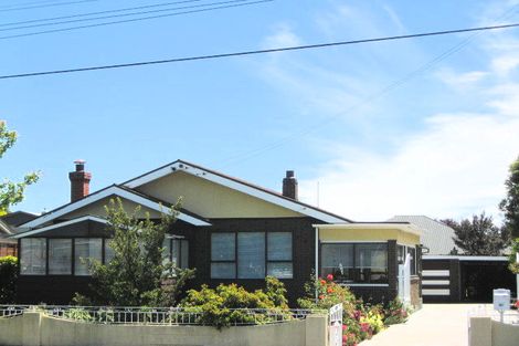 Photo of property in 83 Somerfield Street, Somerfield, Christchurch, 8024