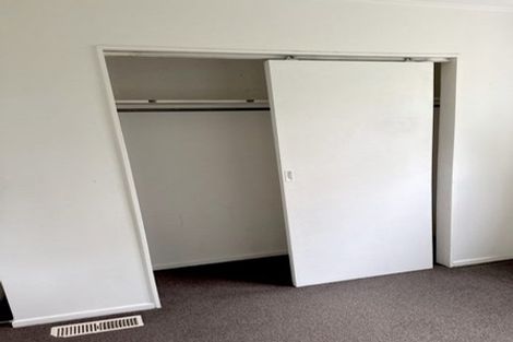 Photo of property in 10 Martin Grove, Normandale, Lower Hutt, 5010