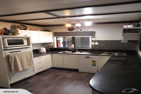 Photo of property in 75 Portal Street, Durie Hill, Whanganui, 4500