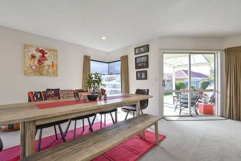 Photo of property in 7 Kingsgate Avenue, Havelock North, 4130