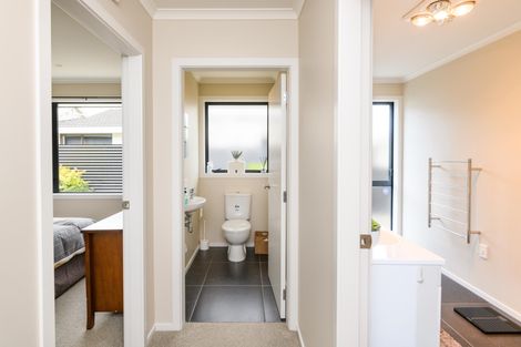 Photo of property in 15a Thomson Street, West End, Palmerston North, 4412