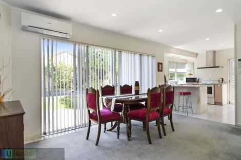 Photo of property in 1/47 Great South Road, Manurewa, Auckland, 2102